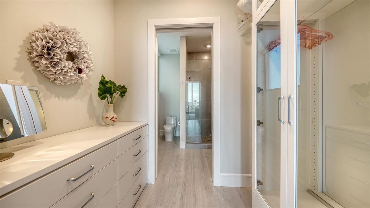 605 S Gulfstream Avenue, Unit 13, Sarasota, FL 34236 Photo