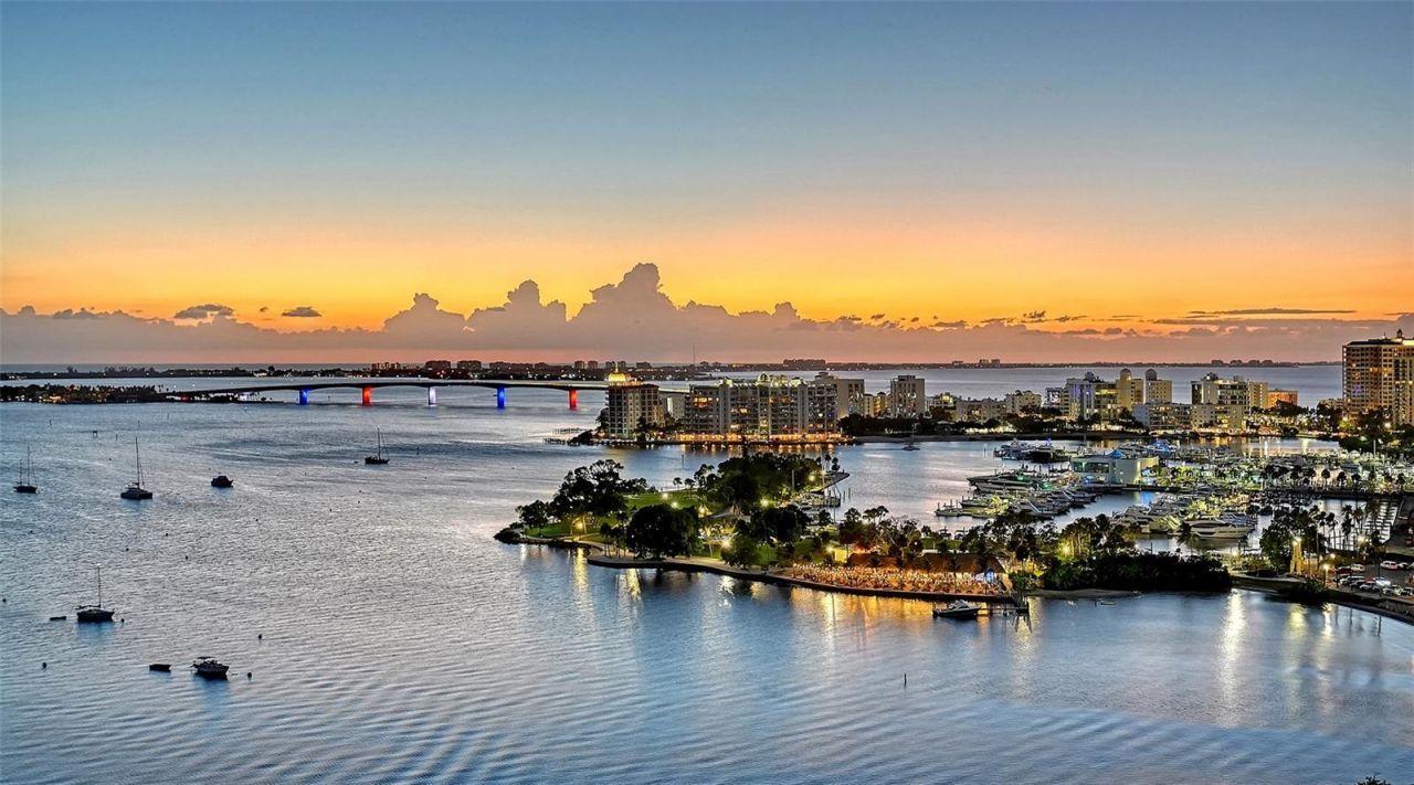 605 S Gulfstream Avenue, Unit 13, Sarasota, FL 34236 Photo