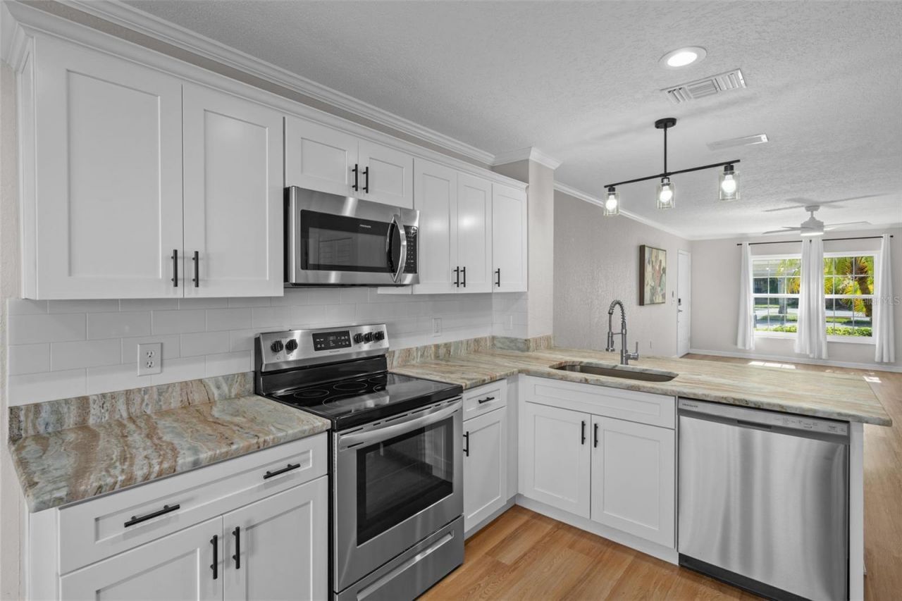 7924 Hardwick Drive , Unit 617, New Port Richey, FL 34653 Photo