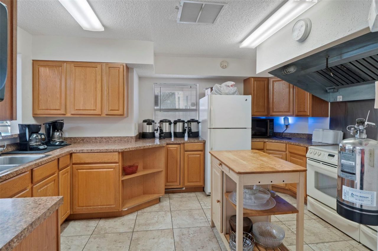 7924 Hardwick Drive , Unit 617, New Port Richey, FL 34653 Photo