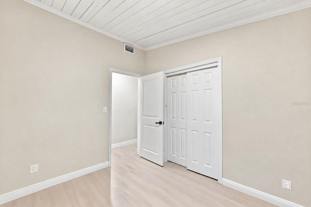 1151 55th Avenue S, Saint Petersburg, FL 33705 Photo