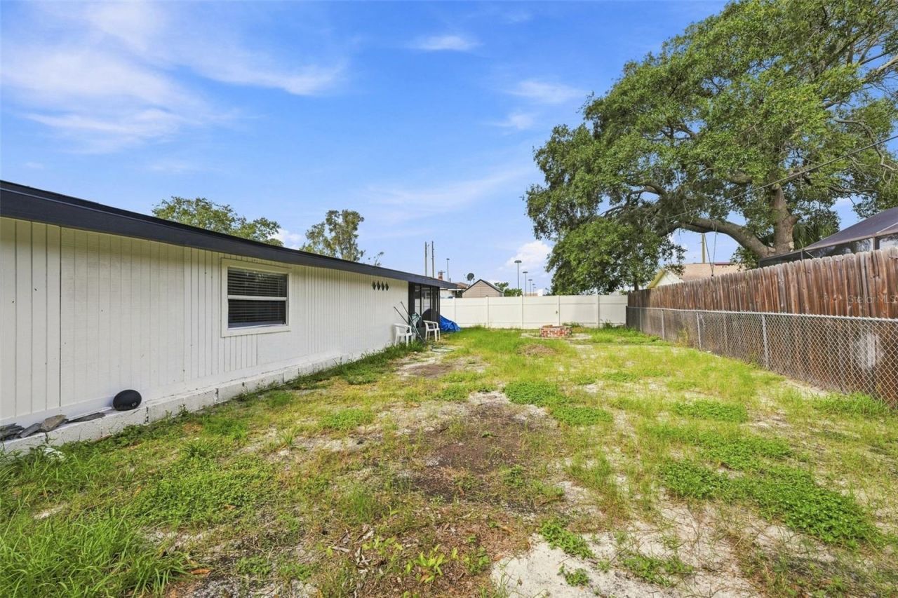 1151 55th Avenue S, Saint Petersburg, FL 33705 Photo
