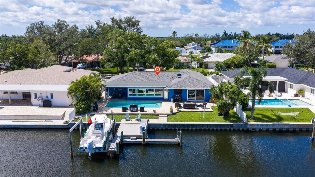1894 Tanglewood Drive Ne, Saint Petersburg, FL 33702 Photo