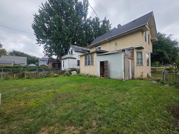 781 Lawson Avenue E, Saint Paul, MN 55106