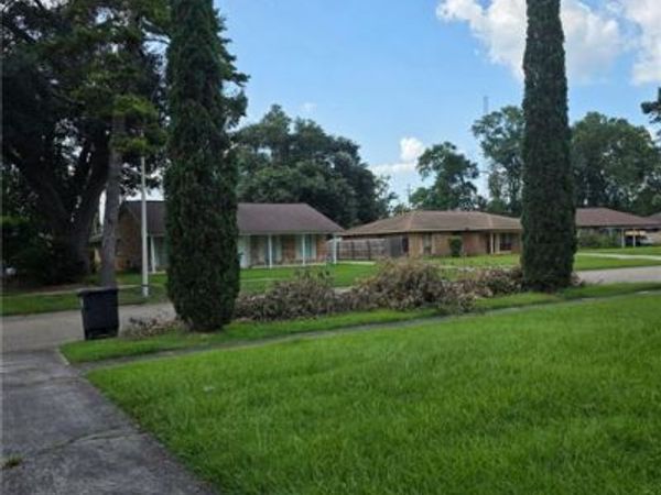 8136 FRANWOOD Drive , Baton Rouge, LA 70806
