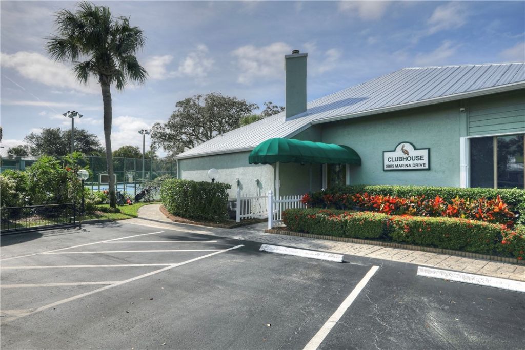 9626 Riverside Drive , Unit 1, Sebastian, FL 32958 Photo