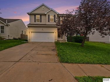 7714 N 107th Avenue, Omaha, NE 68122
