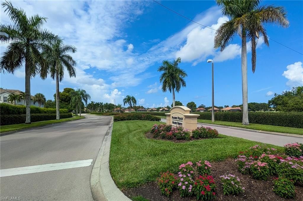 6718 Crowned Eagle Ln , Naples, FL 34113 Photo