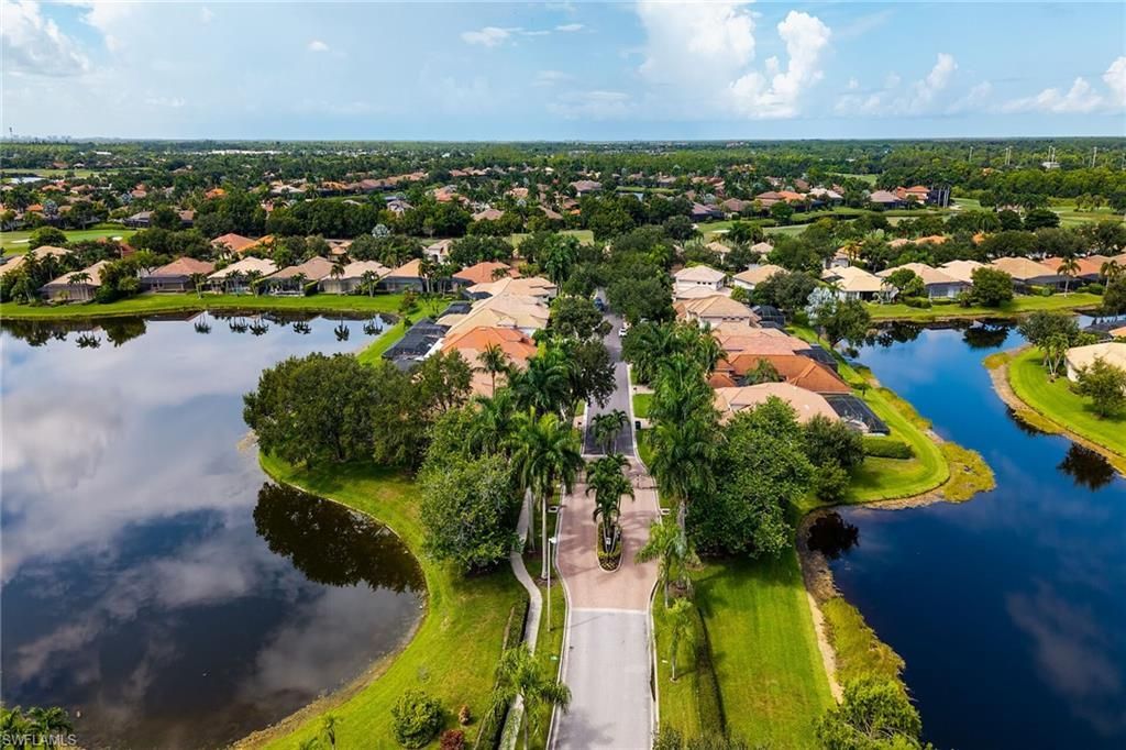 6718 Crowned Eagle Ln , Naples, FL 34113 Photo