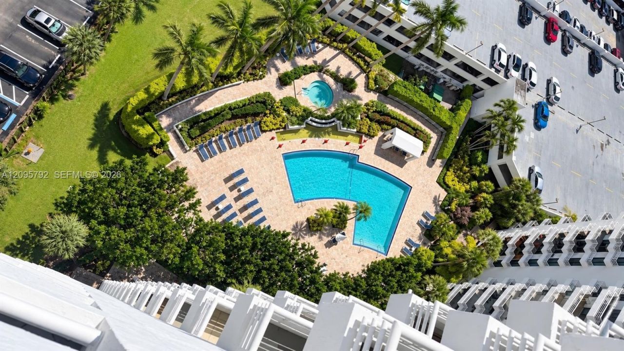 3300 NE 192nd St , Unit LP13, Aventura, FL 33180 Photo