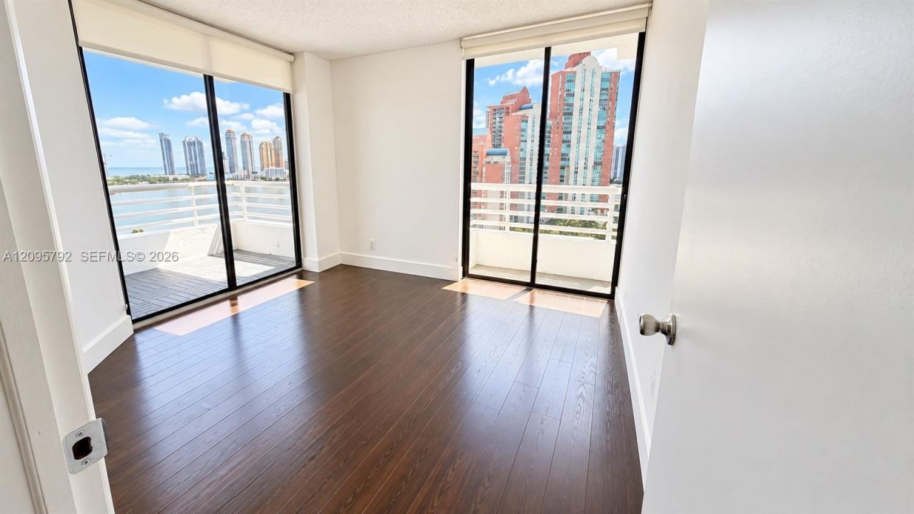 3300 NE 192nd St , Unit LP13, Aventura, FL 33180 Photo