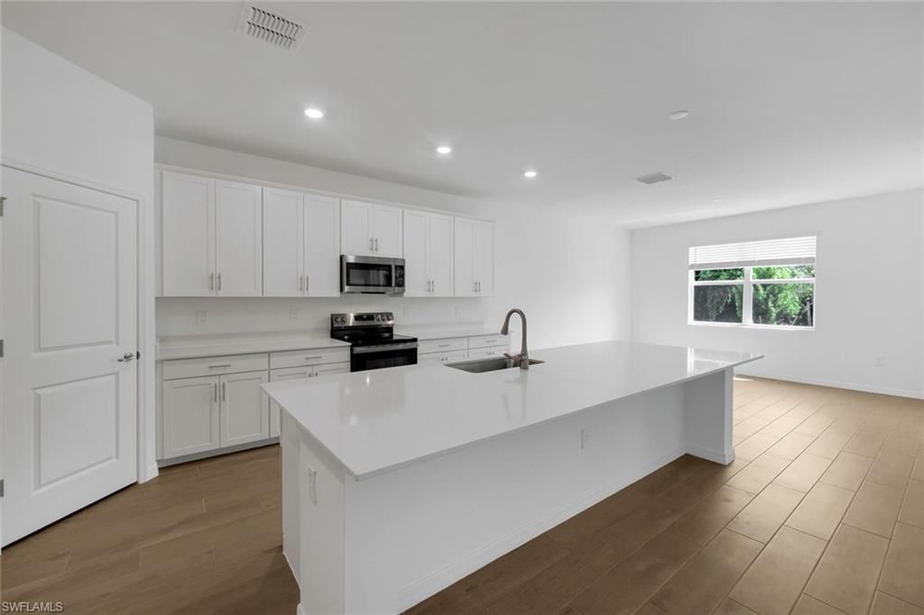 5180 Sugarwood Dr, Naples, FL 34113 Photo