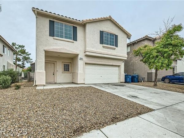 8541 Lost Gold Avenue , Las Vegas, NV 89129