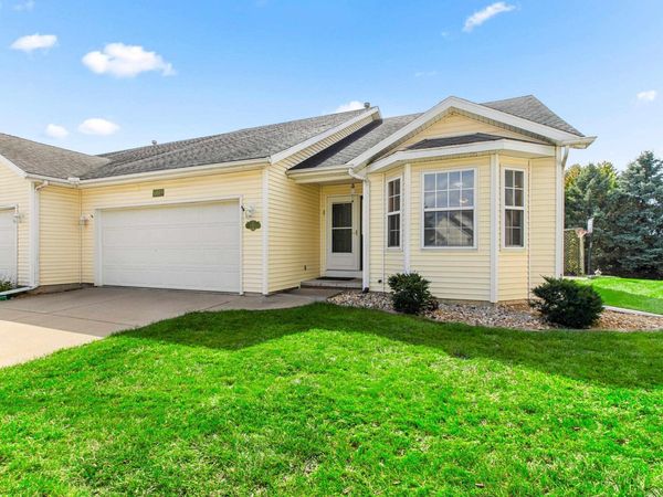 10803 N DAVID Court, Peoria, IL 61615