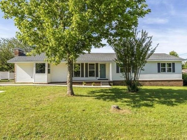 260 BARKER DR, Savannah, TN 38372