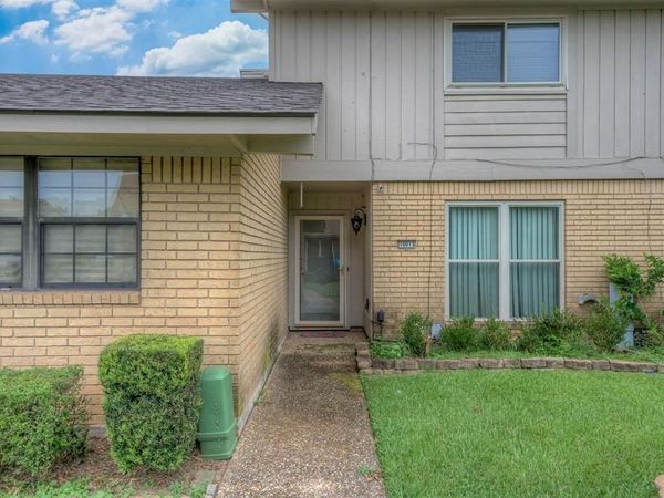 10013 Carlsbad , Shreveport, LA 71115