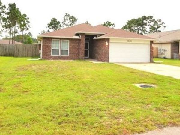 8197 Sierra Street, Navarre, FL 32566