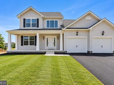 166 RED STONE LANE, Unit LOT 32, HANOVER, PA 17331