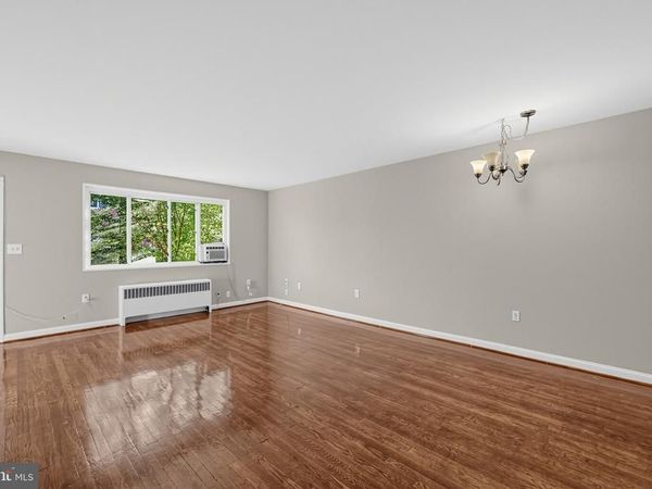 7928 RIGGS ROAD, HYATTSVILLE, MD 20783