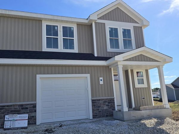 600 Harvest LANE, Hartford, WI 53027