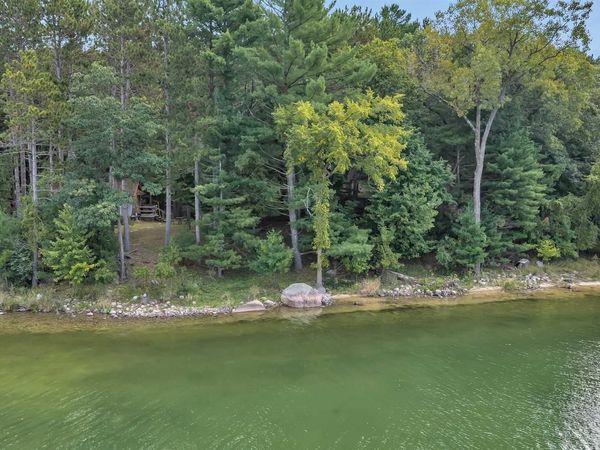 W4566 S SHORE DRIVE, Wild Rose, WI 54984