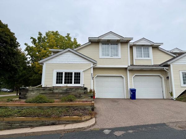 2023 Parkside Drive , Saint Paul, MN 55119