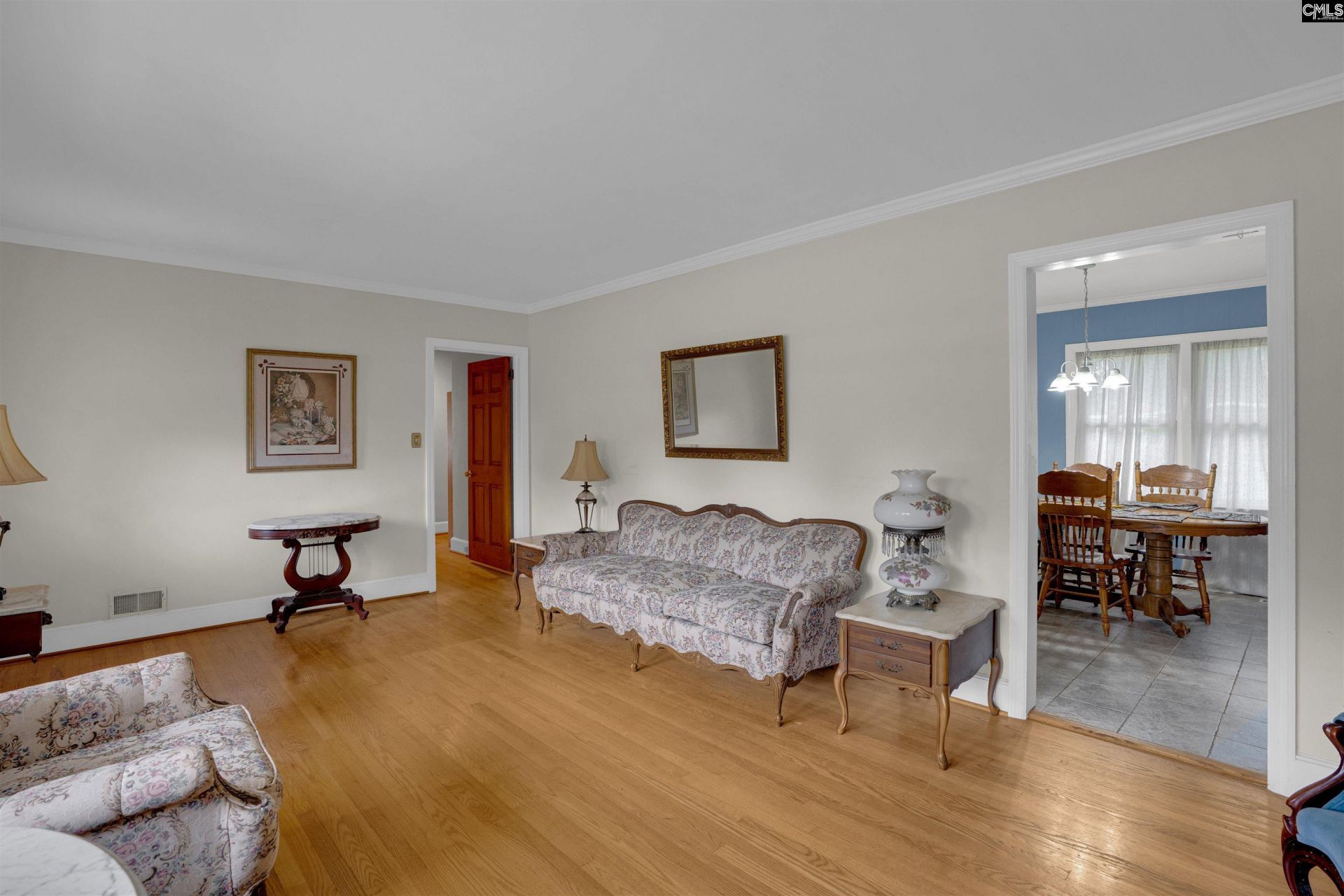 831 Veterans Road  Photo 6