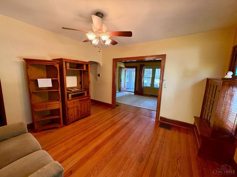 502 Hooven Avenue, Hamilton, OH 45015 Photo 9