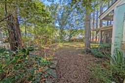 106 Sutherland Place photo 4