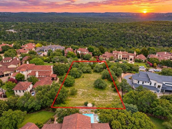 9100 Camelback DR, Austin, TX 78733