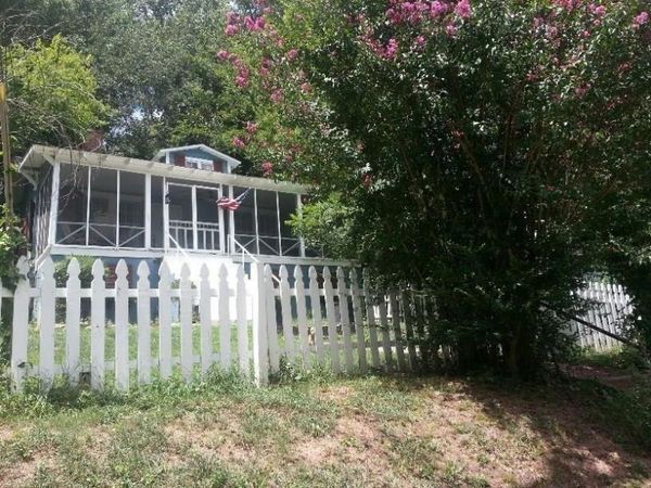 15 Roseway Circle NE, Rome, GA 30161
