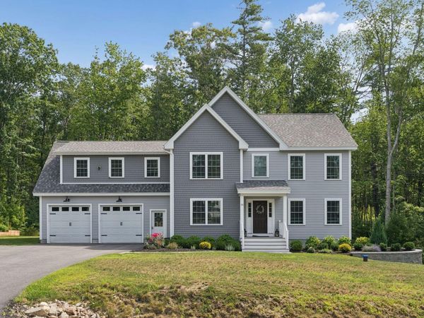 16 Molly's Way, Arundel, ME 04046