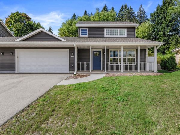 1914 River Dr, West Bend, WI 53090