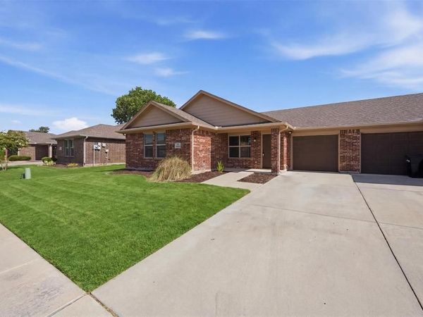 1325 White Sand Drive, Unit 1329, Pelican Bay, TX 76020