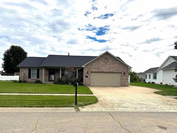917 Arthur Street, Rochester, IN 46975