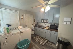 624 S Waccamaw Avenue  photo 4