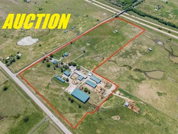7511 Sunshine Lane, Marietta, OK 73448