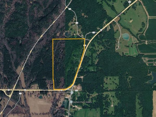 Highway 32, Van Vleet, MS 38851