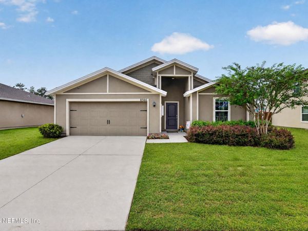 8566 NEWNAN LAKE Drive, Macclenny, FL 32063