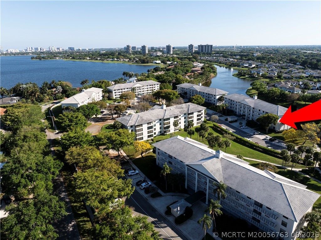 3540 Whitehall Drive , Unit 306, West Palm Beach, FL 33401 Photo