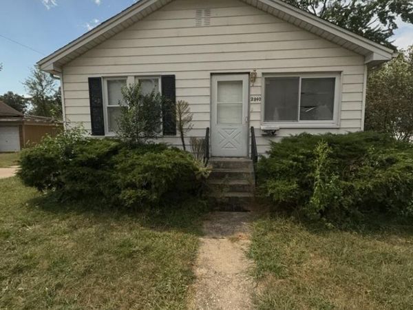 2840 Fayette Street , Lake Station, IN 46405