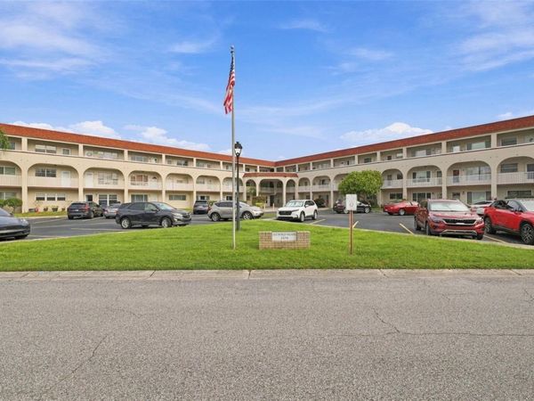 2434 AUSTRALIA WAY E, Unit 10, CLEARWATER, FL 33763