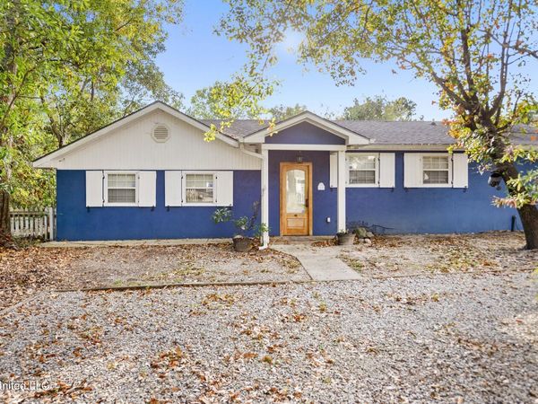 207 Vacation Lane, Waveland, MS 39576