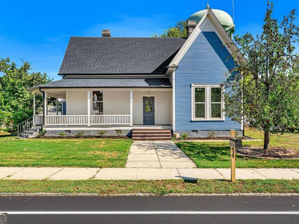 175 S McIntosh Street, Elberton, GA 30635
