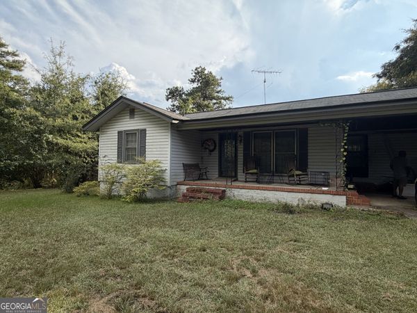 401 Sparta Highway NE, Milledgeville, GA 31061