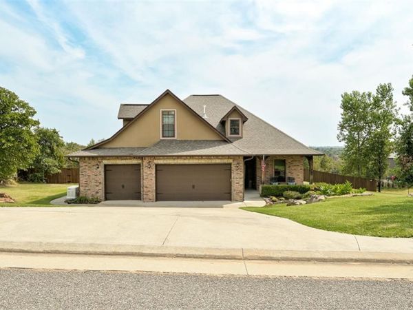 8524 Bella Ranch Drive, Choctaw, OK 73020