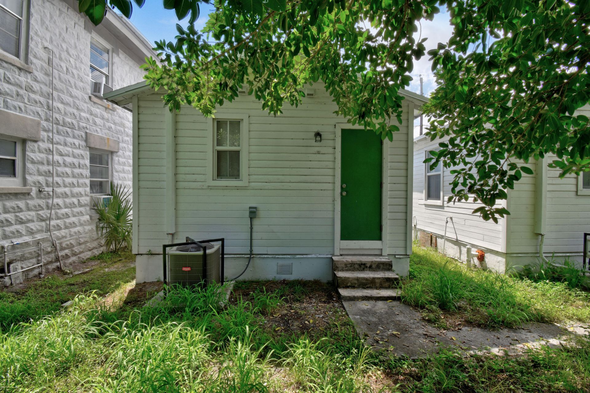 639 6th Street, West Palm Beach, FL 33401 Photo