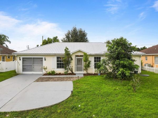 1358 SW Prairie Circle, Port St. Lucie, FL 34953
