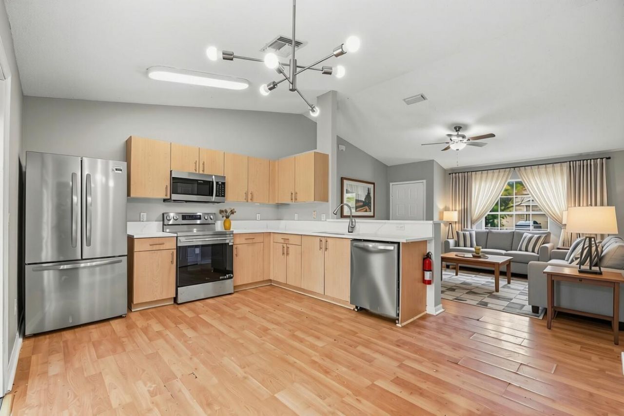 1358 SW Prairie Circle, Port Saint Lucie, FL 34953 Photo