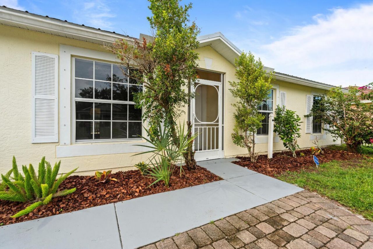 1358 SW Prairie Circle, Port Saint Lucie, FL 34953 Photo